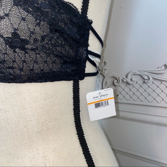 Free People Black Lace Strappy Bandeau | Size S or M - Picture 3 of 12